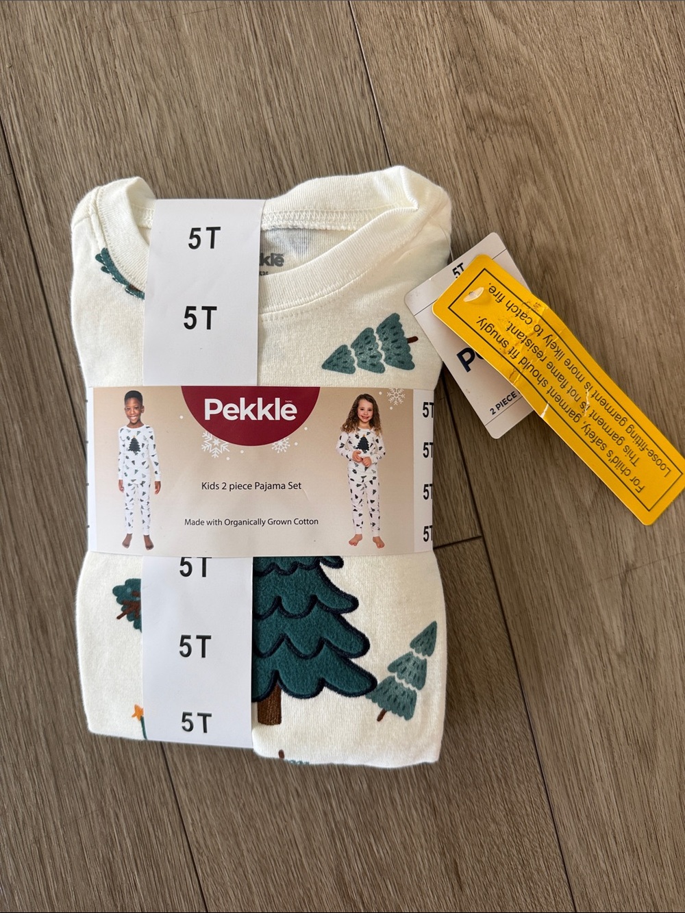 Pekkle organic cotton pajama set kids size 5T NWT